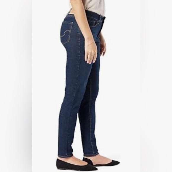 Levi’s Strauss Signature Gold Skinny Jeans - Picture 9 of 10